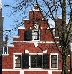 Herengracht 361, Trapgevel
