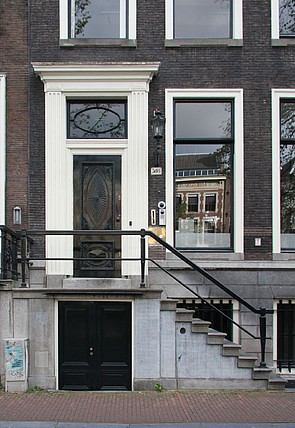 Herengracht 506 Voordeur met stoep