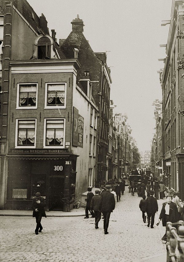 Herengracht 300 Wolvenstraat 1 Breitner 1906 SAA