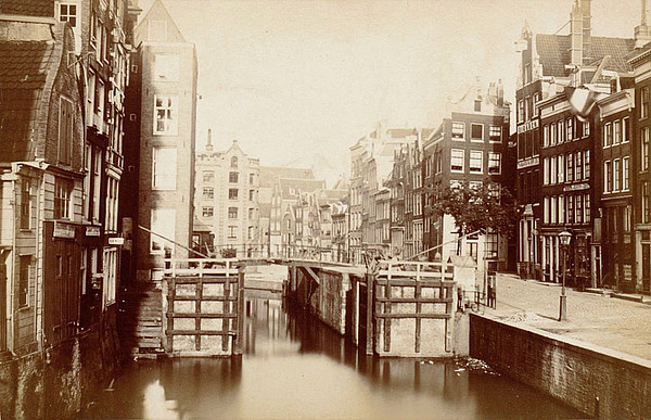 Poort 1 18-26 Oosterhuis 1884 SAA 2