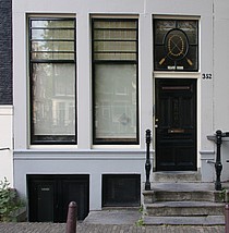 Herengracht 352, ondergevel