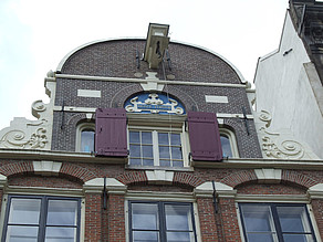 Herengracht 272, trapgevel