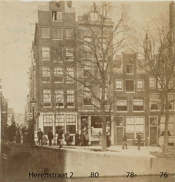 Herengracht 78 - 80 met Foto atelier Hertz van voor 1900 van Rijksmuseum