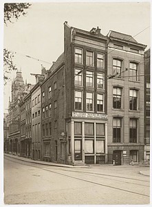 Herengracht 494 - 496 hoek Vijzelstraat, afgebroken rond 1917